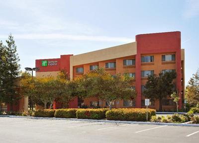 Holiday Inn Express Union City