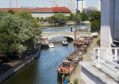 LIVING HOTEL BERLIN-MITTE