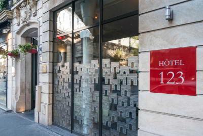 Le 123 Elysees Astotel