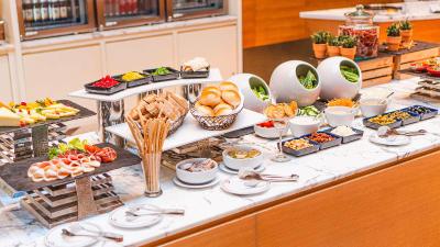 Crowne Plaza Bangkok Lumpini Park