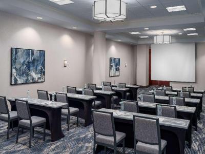 DoubleTree by Hilton Charlotte City Center