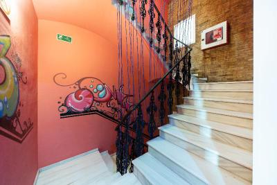 Red Nest