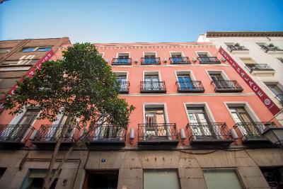 Petit Palace Tres Cruces Spain