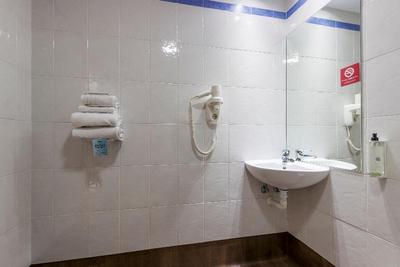 Travelodge Madrid Alcala de Henares