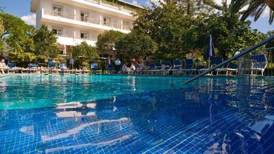 Hotel Alpha