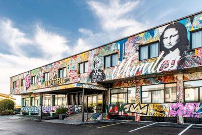 Muraless Art Hotel WorldHotels Crafted
