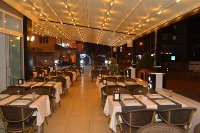 Isla Suites