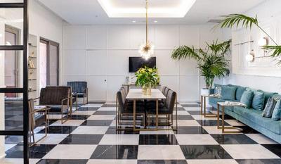 Akra V Hotel