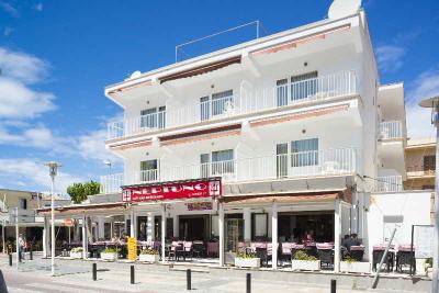 Neptuno Hostal