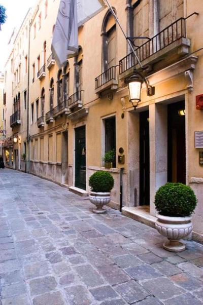 Torre dell’Orologio Suites
