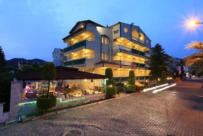 Amaris Apart Hotel