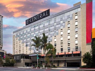 E-Central Downtown Los Angeles Hotel