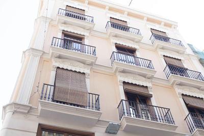 Living Valencia Apartments-Edificio Merced