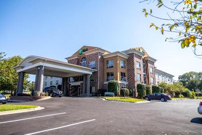 Holiday Inn Express & Suites Vicksburg