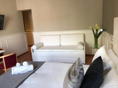 207 Inn
