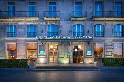 AC Palacio Universal