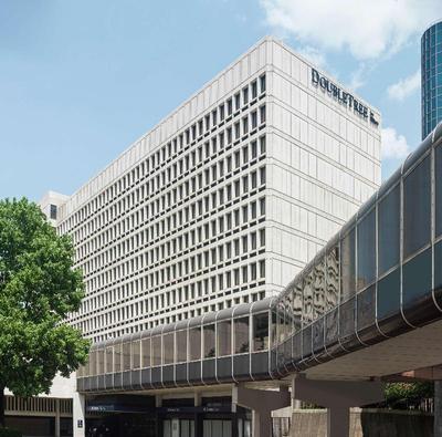 Doubletree by Hilton Newark Penn Station