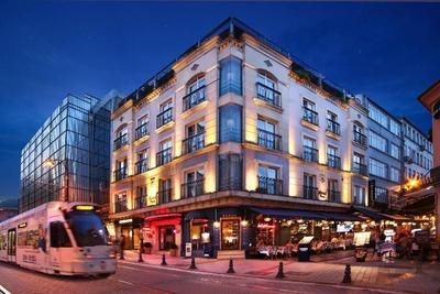 Faros Old City Hotel