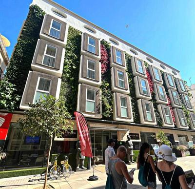 Hotel Mariposa