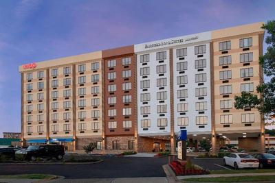 Fairfield Inn & Suites by Marriott Alexandria West