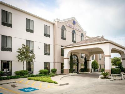 Comfort Suites NW Lakeline