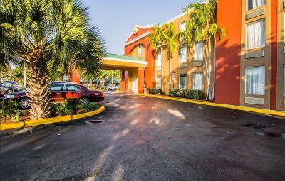 Comfort Inn & Suites Fort Lauderdale West Turnpike