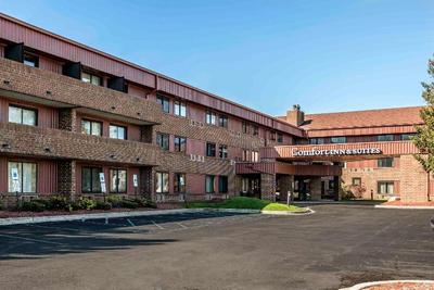 Comfort Inn & Suites North at the Pyramids