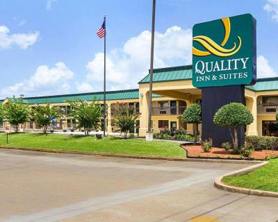 Quality Inn & Suites Southwest