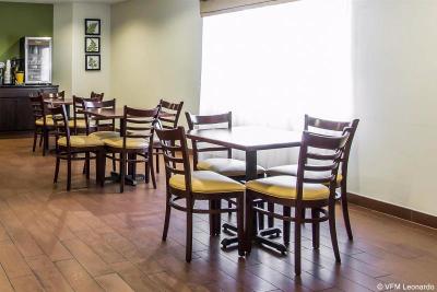 Quality Inn Memphis Northeast near I-40