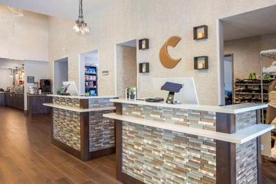 Comfort Suites Airport Nashville