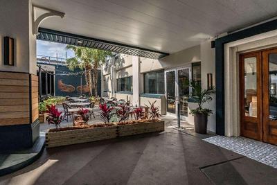 St Charles Coach House, Ascend Collection