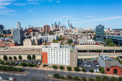 Holiday Inn Express Philadelphia Penn's Landing