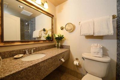 O'Brien Historic Riverwalk, An Ascend Hotel Collec