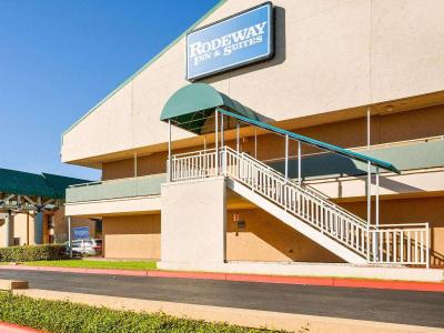 Rodeway Inn & Suites Fiesta Park