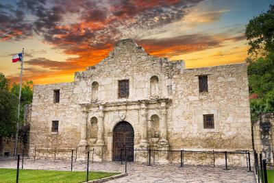 Holiday Inn Express San Antonio N-Riverwalk Area