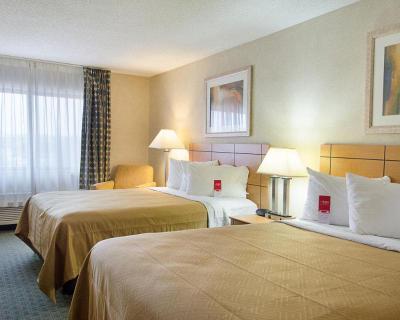 Econo Lodge At Wanamaker Downtown