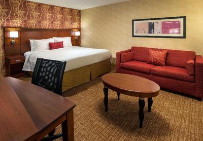 Courtyard by Marriott Santa Ana