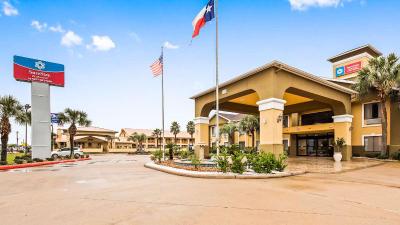 SureStay Plus Hotel by Best Western Alvin