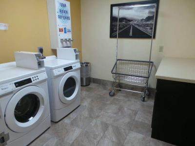 SureStay Plus Hotel by Best Western Alvin