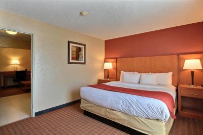 Comfort Suites (Auburn Hills)