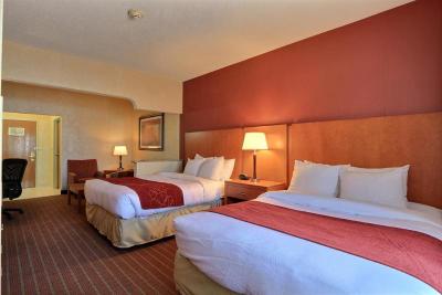 Comfort Suites (Auburn Hills)