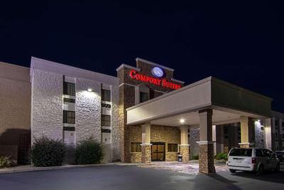 Comfort Suites Knoxville Airport