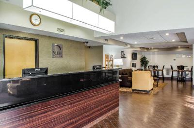 Sleep Inn & Suites