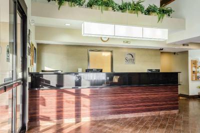 Sleep Inn & Suites