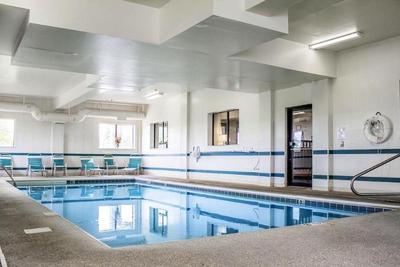 Comfort Inn & Suites (Streetsboro)