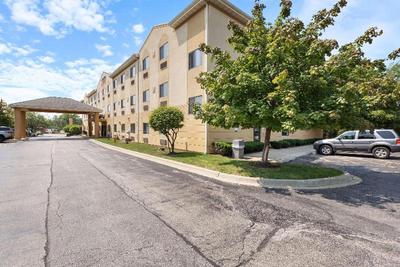 Comfort Suites (Lombard)