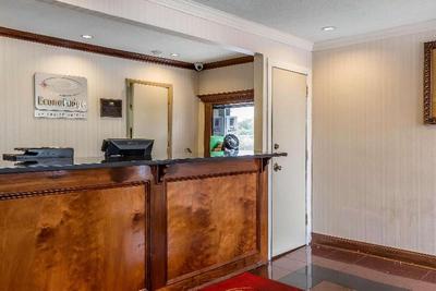 Red Carpet Inn Philadelphia Airport