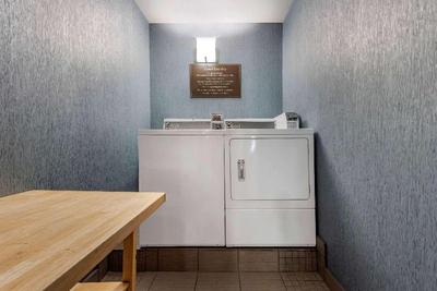 Comfort Inn & Suites Butler