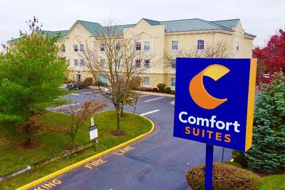 Comfort Suites East Brunswick