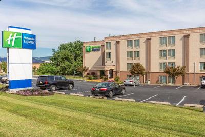 Holiday Inn Express Harrisburg SW - Mechanicsburg